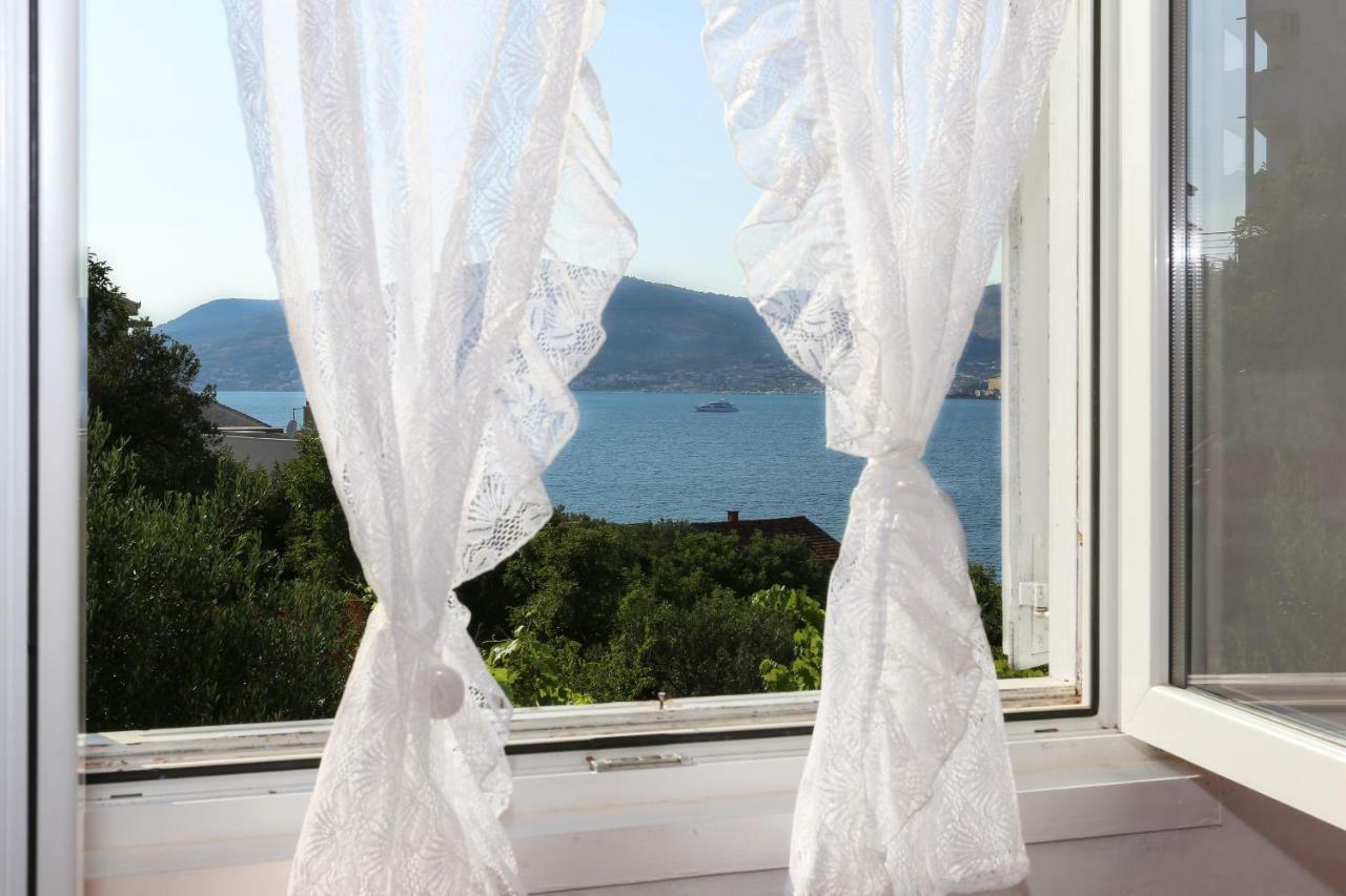 Villa Uno Τρογκίρ Εξωτερικό φωτογραφία