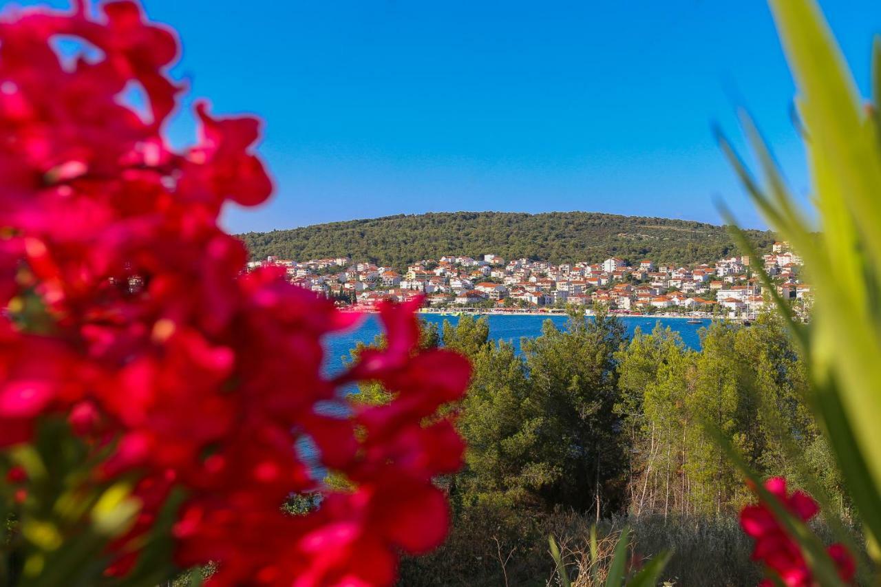 Villa Uno Τρογκίρ Εξωτερικό φωτογραφία