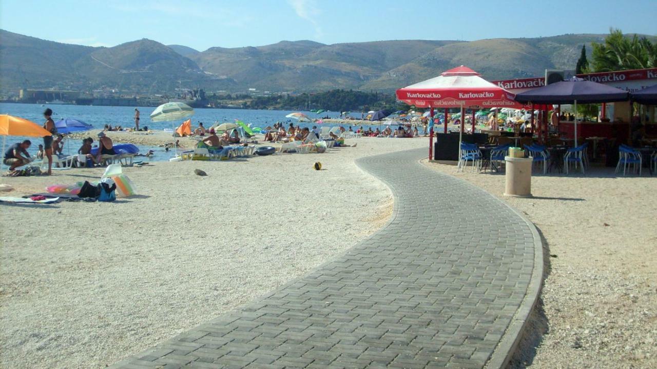 Villa Uno Τρογκίρ Εξωτερικό φωτογραφία